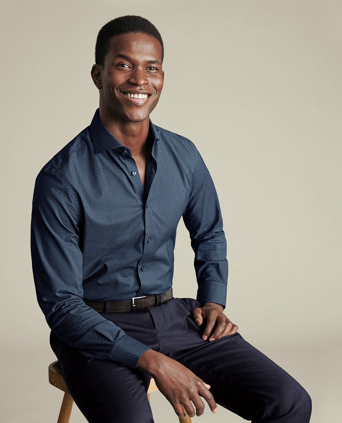 CHARLES TYRWHITT - Áo sơ mi nam cổ bẻ tay dài Twill Geo Print