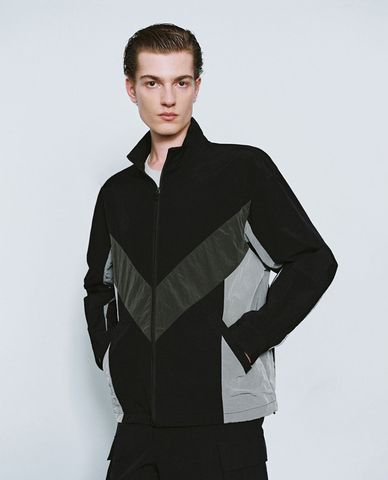  URBAN REVIVO - Áo khoác gió nam thời trang 