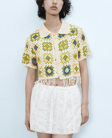  URBAN REVIVO - Áo khoác cardigan nữ dệt kim cổ bẻ tay ngắn 