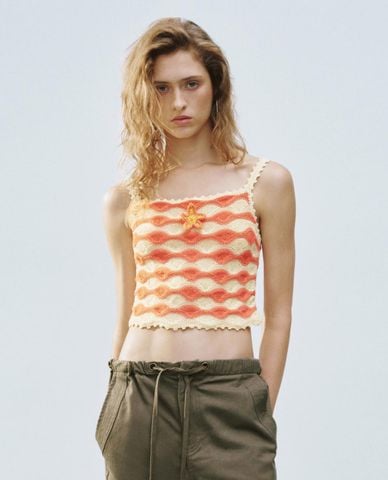  URBAN REVIVO - Áo hai dây nữ dệt kim phom croptop 