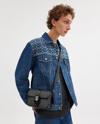  COACH - Túi đeo chéo nam League 19 In Signature Canvas 