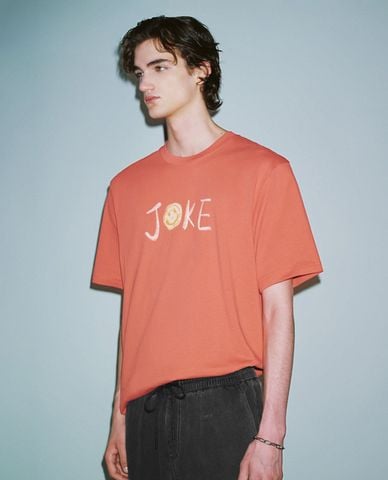  URBAN REVIVO - Áo thun nam cổ tròn tay ngắn Printed 