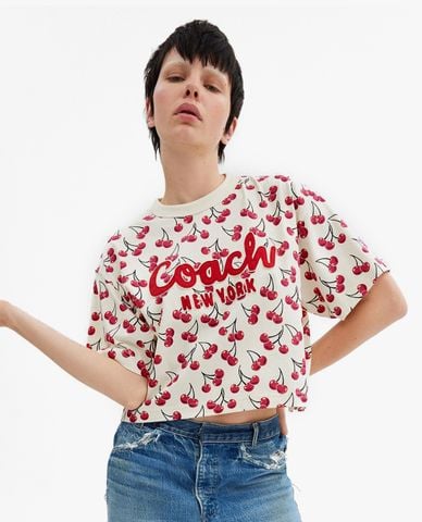  COACH - Áo croptop nữ cổ tròn tay ngắn Cherry Print Cursive Signature 