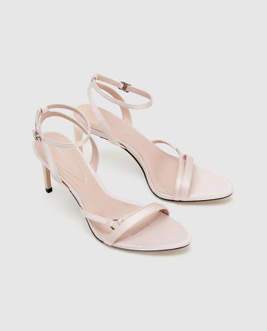  URBAN REVIVO - Giày sandals cao gót nữ mũi vuông 