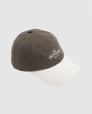  URBAN REVIVO - Nón bóng chày nữ phối hoạ tiết 