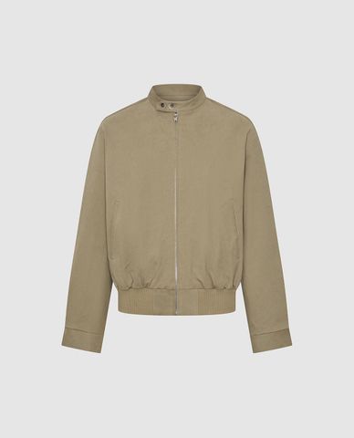  URBAN REVIVO - Áo khoác bomber nam cổ trụ năng động 