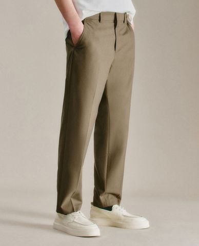  URBAN REVIVO - Quần nam ống đứng xếp li thanh lịch 