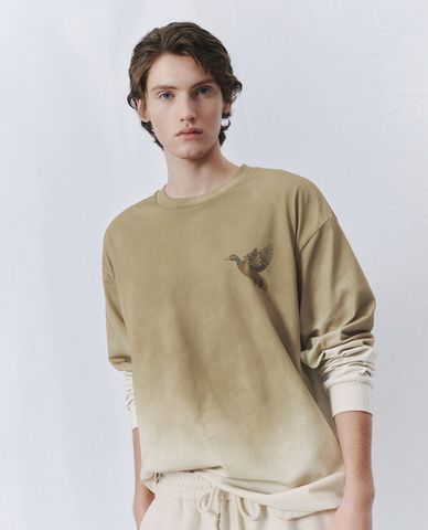  URBAN REVIVO - Áo thun nam cổ tròn tay dài thanh lịch 