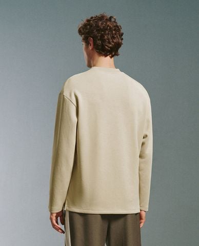  URBAN REVIVO - Áo thun nam cổ tròn tay dài thanh lịch 