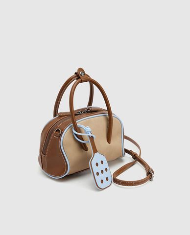  URBAN REVIVO - Túi đeo chéo nữ phom chữ nhật phối charm 