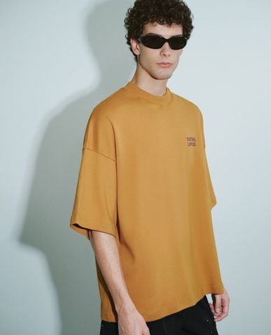  URBAN REVIVO - Áo thun nam cổ tròn tay ngắn Letter Printed 