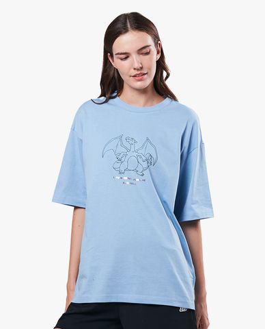  SKECHERS - Áo thun unisex ngắn tay phom suông Pokémon 