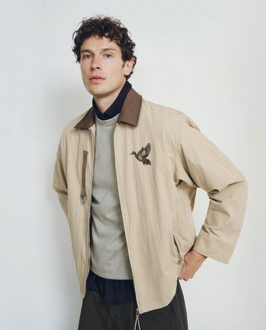  URBAN REVIVO - Áo khoác sơ mi nam phối khóa zip hiện đại 