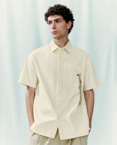  URBAN REVIVO - Áo sơ mi nam cổ bẻ tay ngắn Button Up Straight 