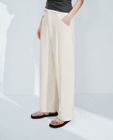  URBAN REVIVO - Quần nữ ống rộng xếp li thanh lịch 