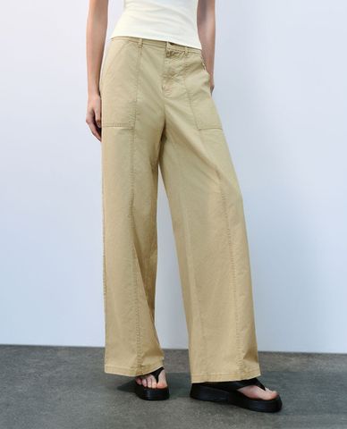  URBAN REVIVO - Quần nữ ống rộng xếp li thanh lịch 