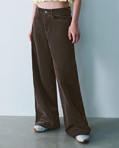  URBAN REVIVO - Quần nữ ống rộng thanh lịch Regular 