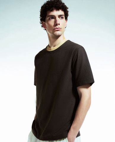  URBAN REVIVO - Áo thun nam cổ tròn tay ngắn Loose 