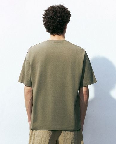  URBAN REVIVO - Áo thun nam cổ tròn tay ngắn Printed Crew 