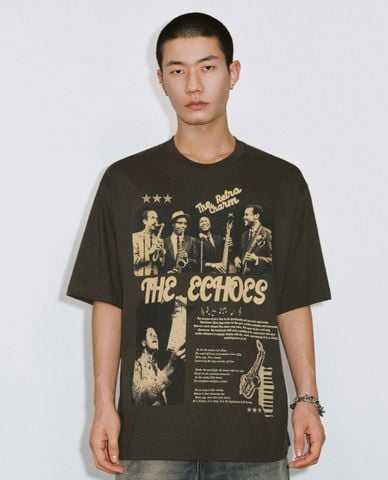  URBAN REVIVO - Áo thun nam cổ tròn tay ngắn Printed 