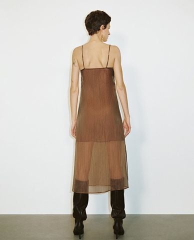  URBAN REVIVO - Đầm hai dây midi cổ V nữ tính 