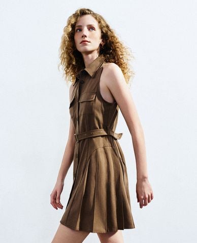  URBAN REVIVO - Đầm sát nách mini cổ bẻ phối thắt lưng A-Line 