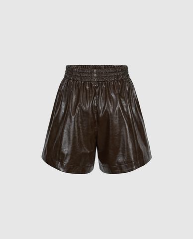  URBAN REVIVO - Quần short nữ ống rộng lưng thun Vegan Leather 
