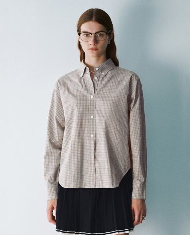  URBAN REVIVO - Áo sơ mi nữ cổ bẻ tay dài Loose Button Up 