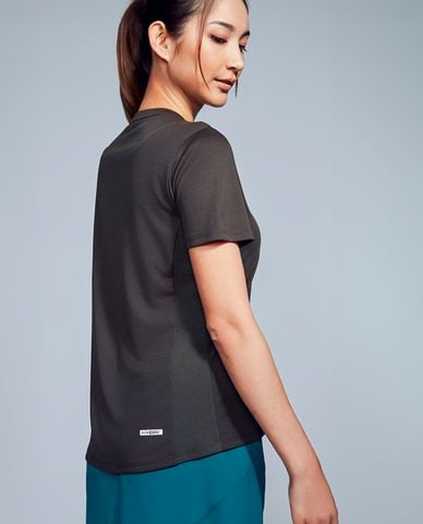  SKECHERS - Áo thun thể thao nữ cổ tròn tay ngắn Sleek Motions 