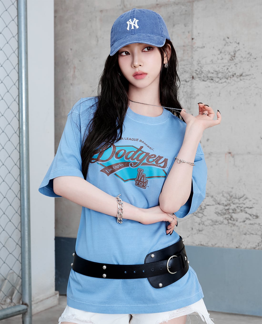 MLB - Áo thun unisex cổ tròn tay ngắn Varsity Vintage