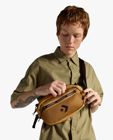  CONVERSE - Túi bao tử unisex phối logo Mesh Transition 