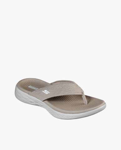  SKECHERS - Dép nữ quai kẹp On The Go 600 