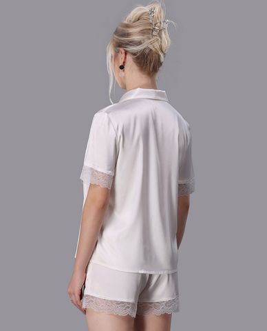  VERA - Bộ pijama nữ ngắn satin trơn phối ren 