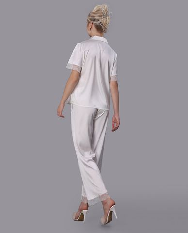  VERA - Bộ pijama nữ dài satin trơn phối ren 