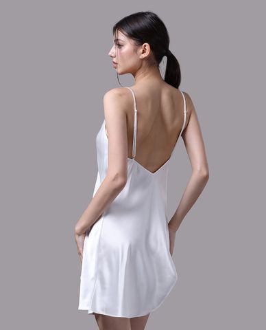  VERA - Đầm ngắn mặc nhà satin trơn 