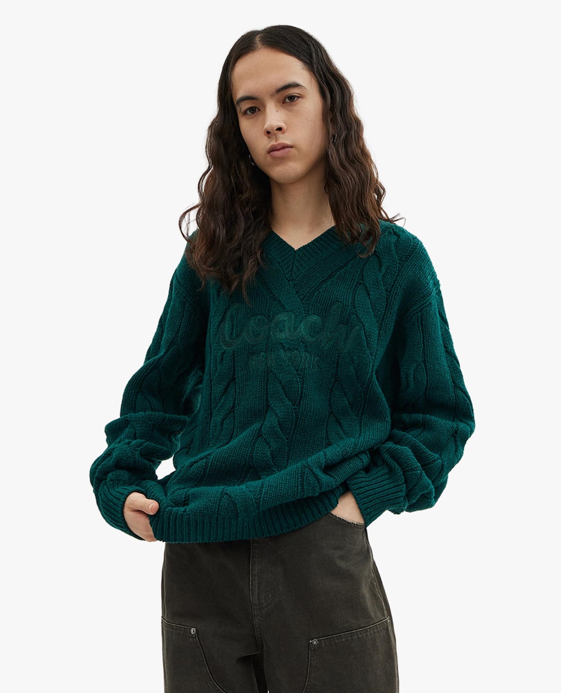 COACH - Áo sweater nam cổ V tay dài Signature