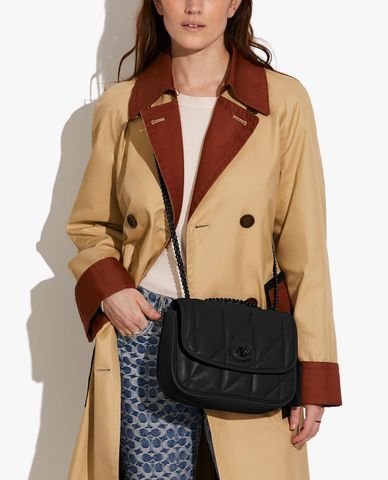  COACH - Túi đeo chéo nữ nắp gập Pillow Madison 
