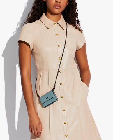  COACH - Ví đựng name card nữ nắp gập Half Flap 