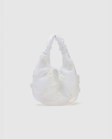  URBAN REVIVO - Túi đeo vai nữ đính hoa 