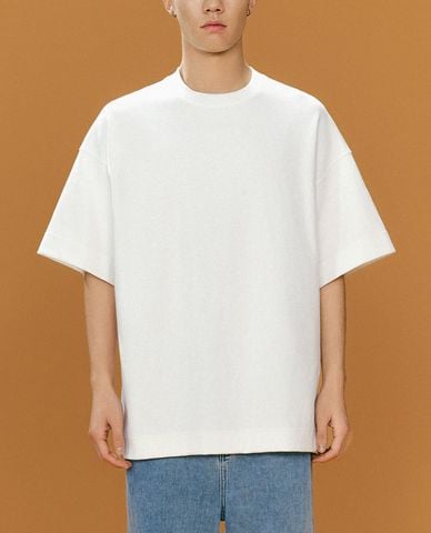  URBAN REVIVO - Áo thun nam cổ tròn tay ngắn hiện đại 