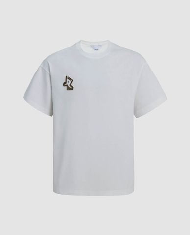  URBAN REVIVO - Áo thun nam cổ tròn tay ngắn phối hình thêu Straight 