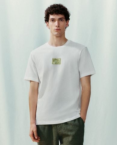  URBAN REVIVO - Áo thun nam cổ tròn tay ngắn Printed Straight 