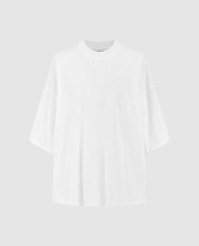  URBAN REVIVO - Áo thun nam cổ tròn tay dài phom suông hiện đại 