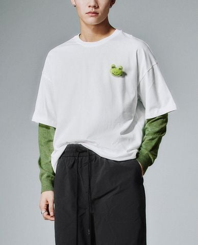  URBAN REVIVO - Áo thun nam cổ tròn tay ngắn trẻ trung 