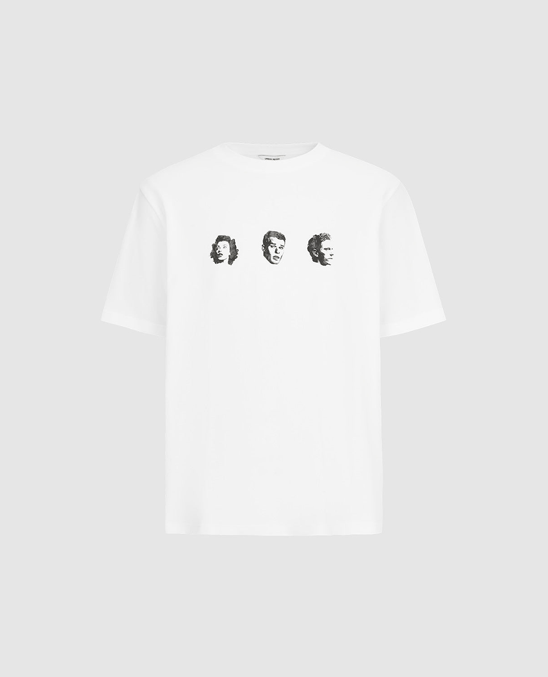 URBAN REVIVO - Áo thun nam cổ tròn tay ngắn hiện đại