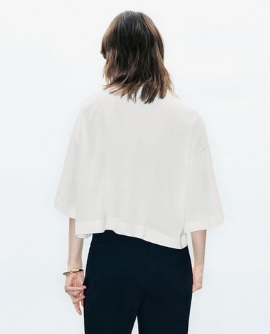  URBAN REVIVO - Áo kiểu nữ cổ tròn tay ngắn Straight 