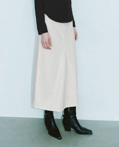  URBAN REVIVO - Chân váy denim midi cá tính 