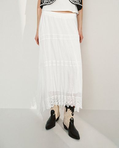  URBAN REVIVO - Chân váy chữ A midi Lace A Line 