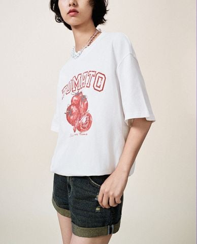  URBAN REVIVO - Áo thun nữ cổ tròn tay ngắn Printed Straight 