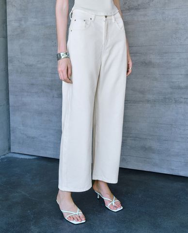  URBAN REVIVO - Quần jeans nữ ống đứng cá tính Straight 